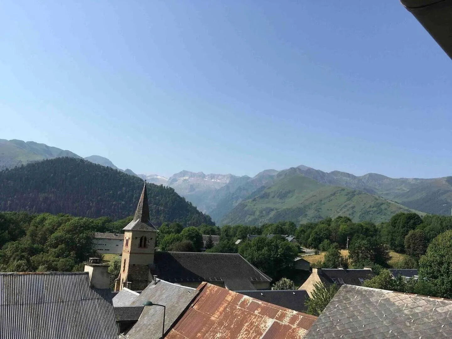 Maison De Famille Montagne Pyrenees Garin