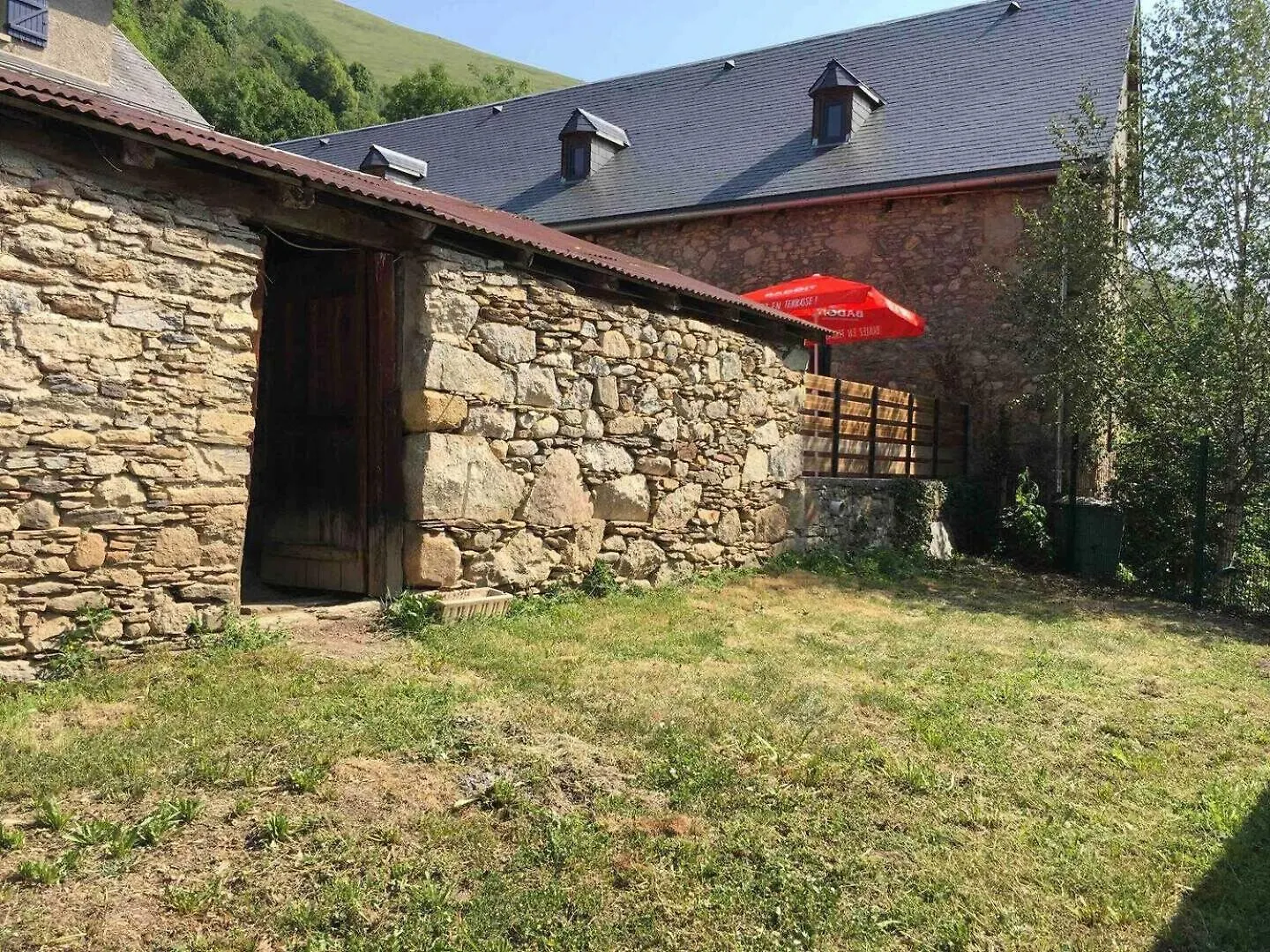 Maison De Famille Montagne Pyrenees Garin Casa de Férias